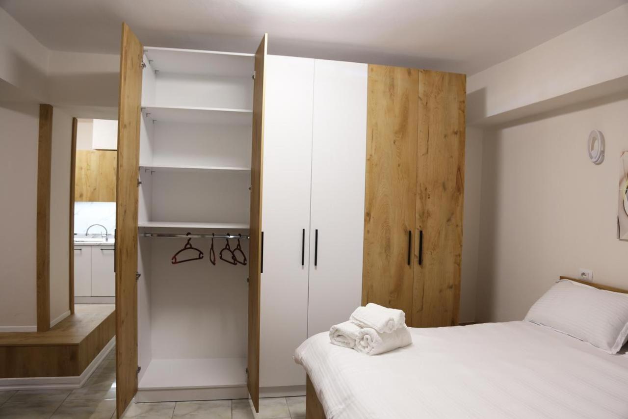 Modern Marvel Apartment Krujë Extérieur photo