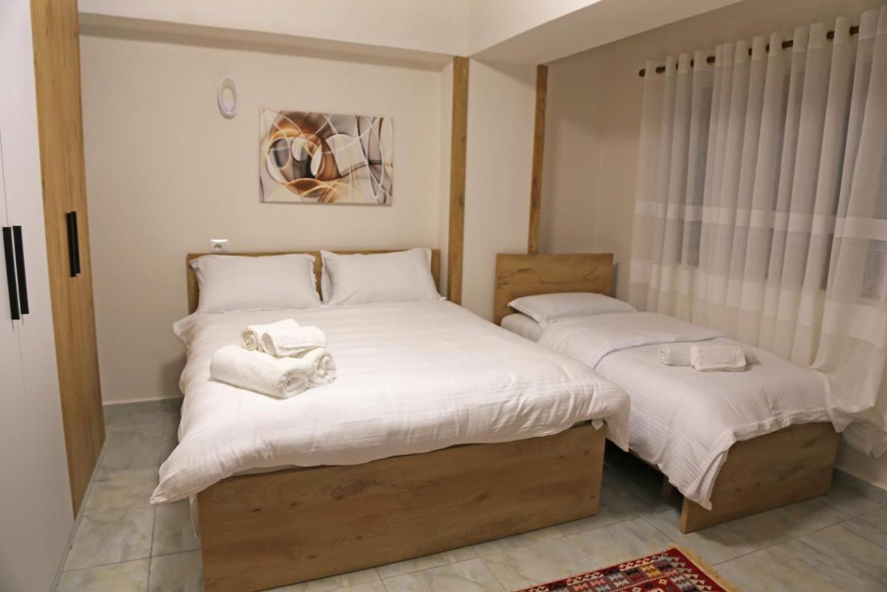 Modern Marvel Apartment Krujë Extérieur photo