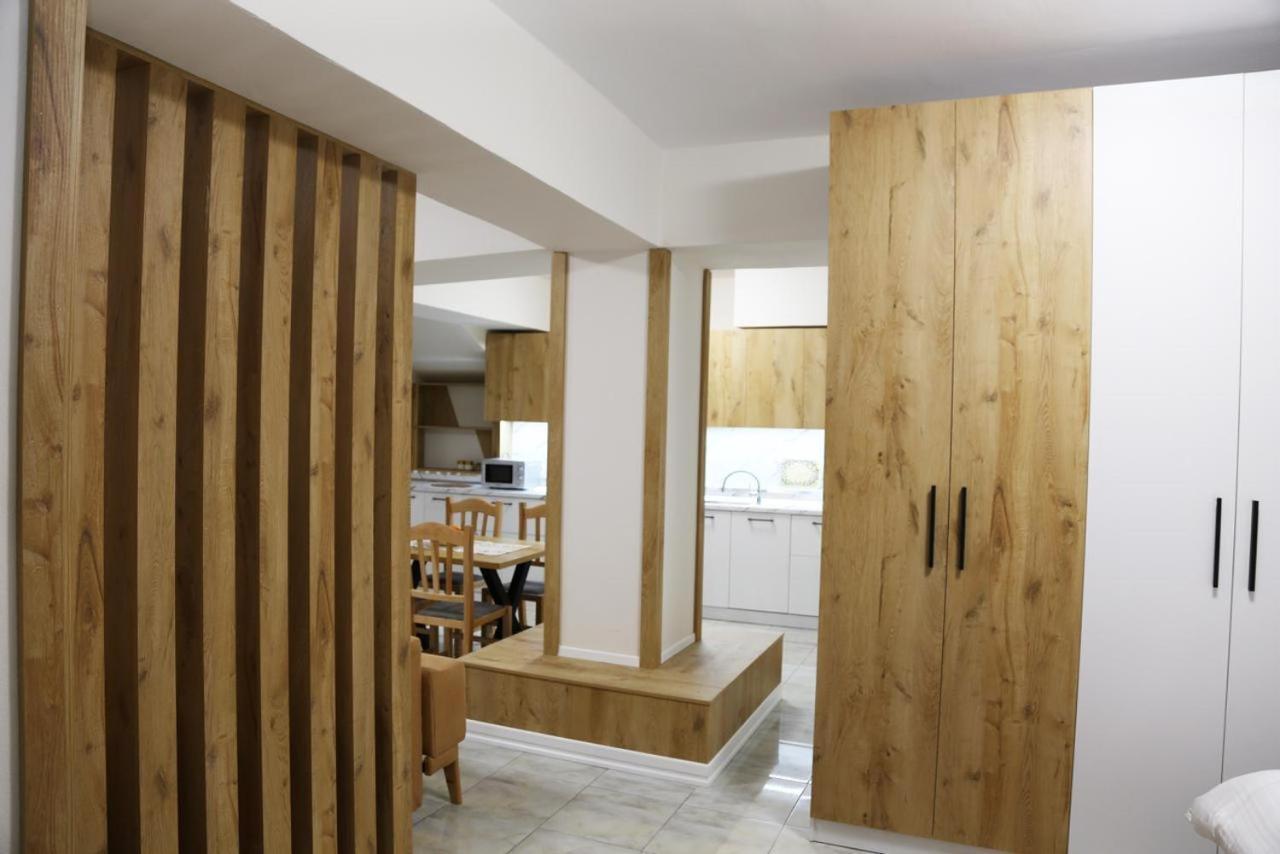 Modern Marvel Apartment Krujë Extérieur photo