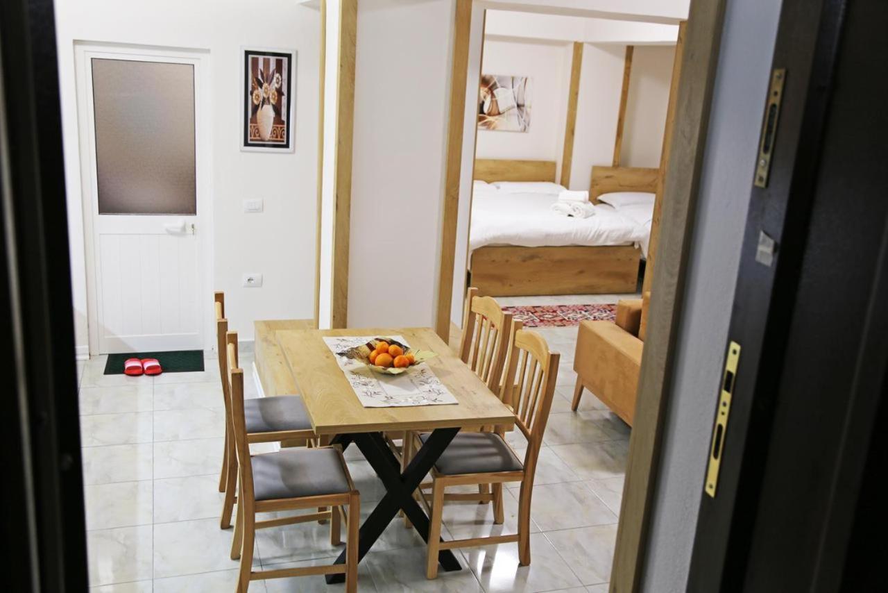 Modern Marvel Apartment Krujë Extérieur photo